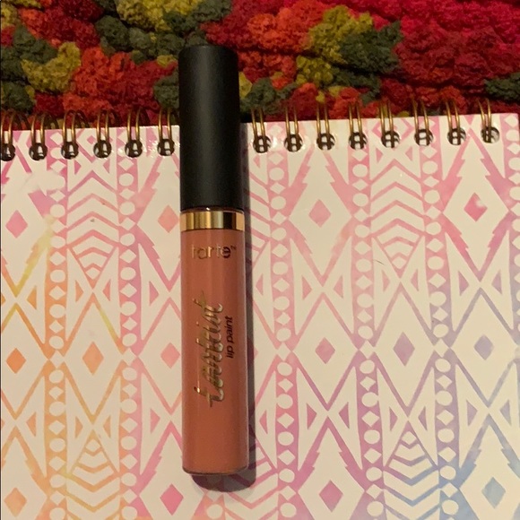 New Tarte quick dry matte lip paint in Exposed. - Picture 3 of 3
